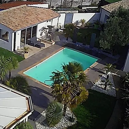 Le Pt'It Clos Nyaraló Clavette